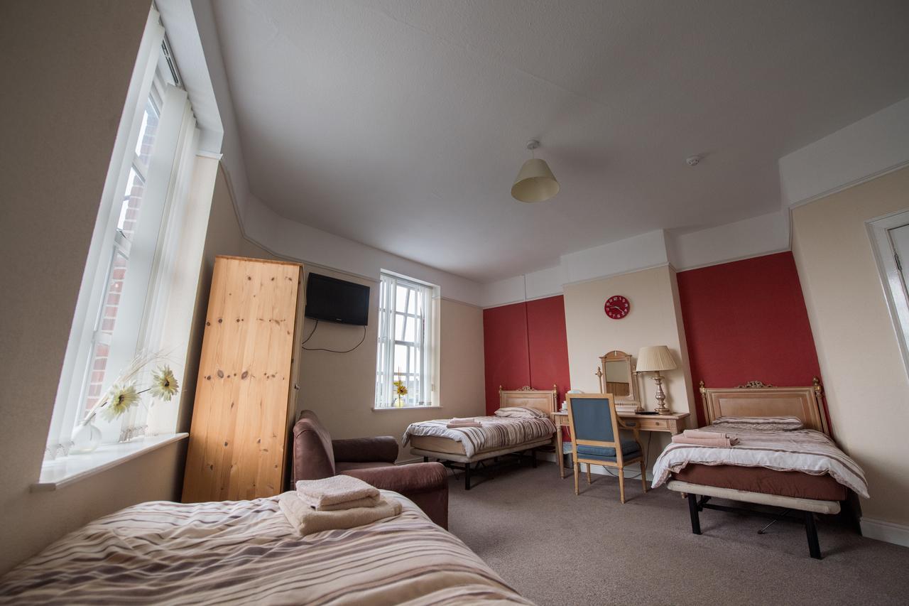 The Rodney Hotel Warrington Kültér fotó