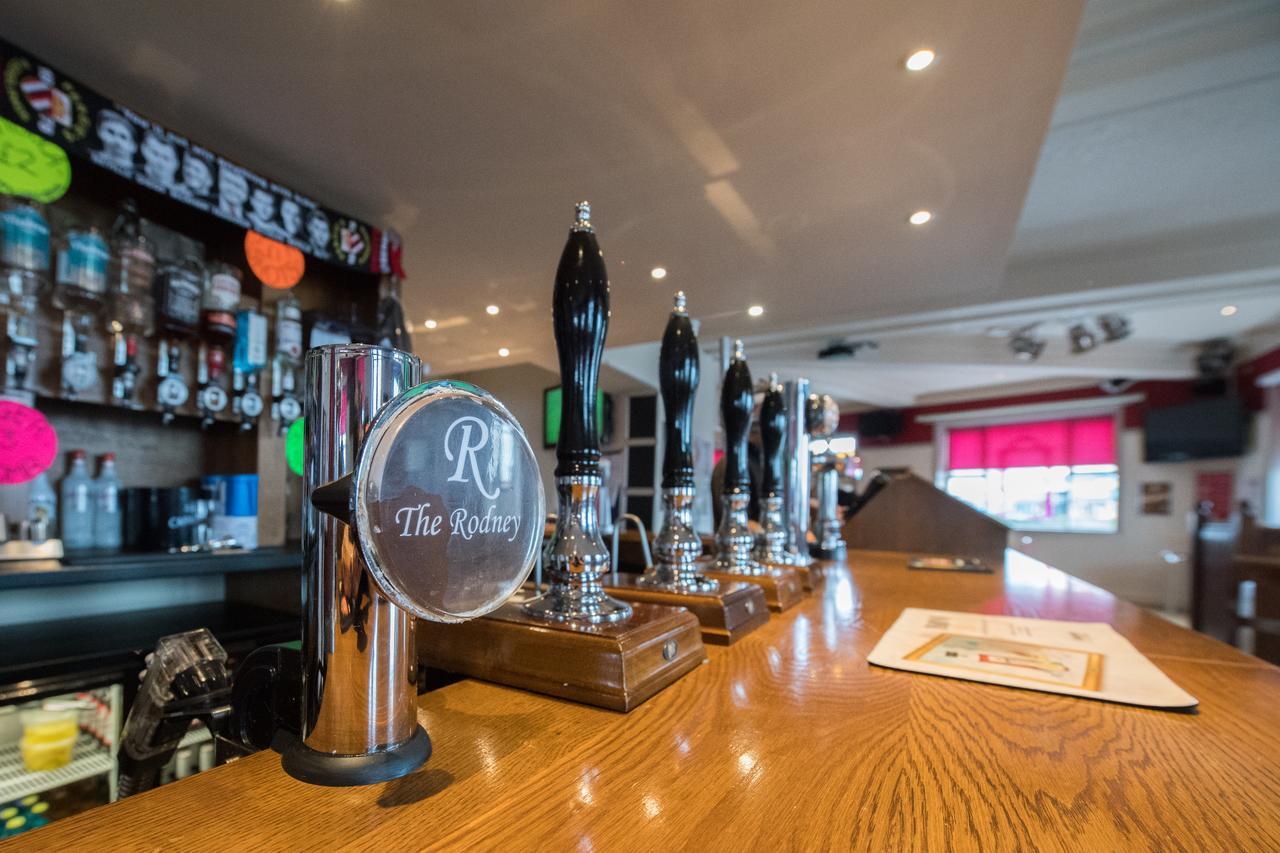 The Rodney Hotel Warrington Kültér fotó